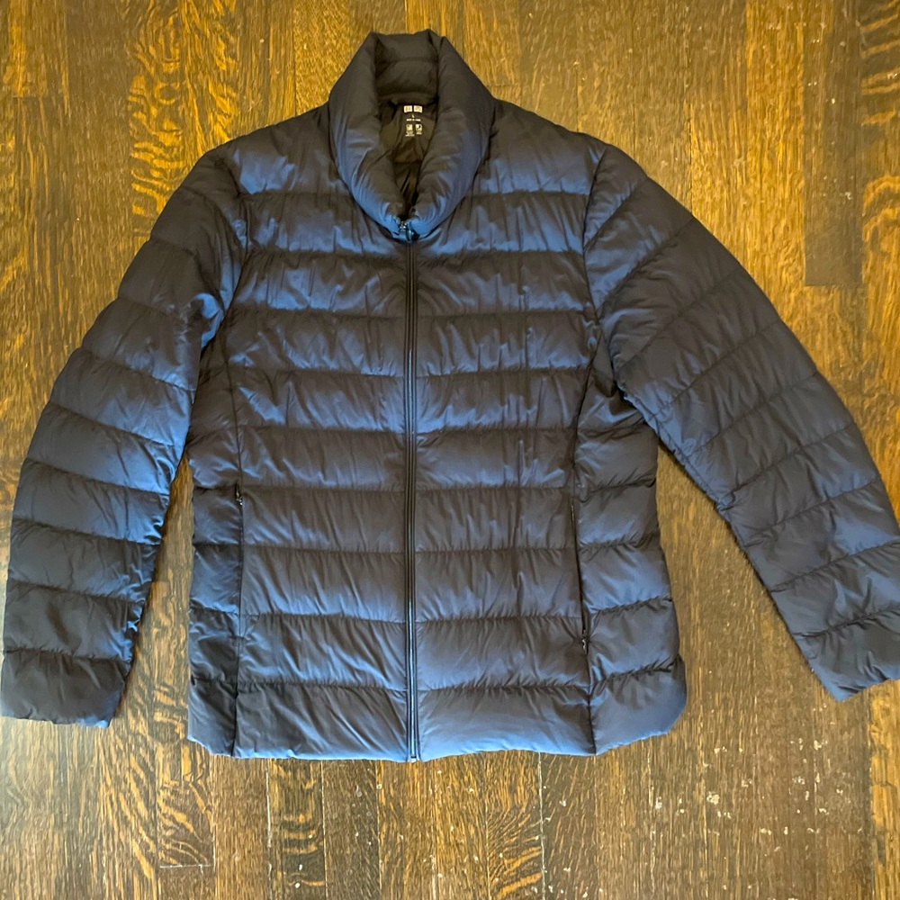 Uniqlo Ultra Light Women’s Zip Front Jacket size Large